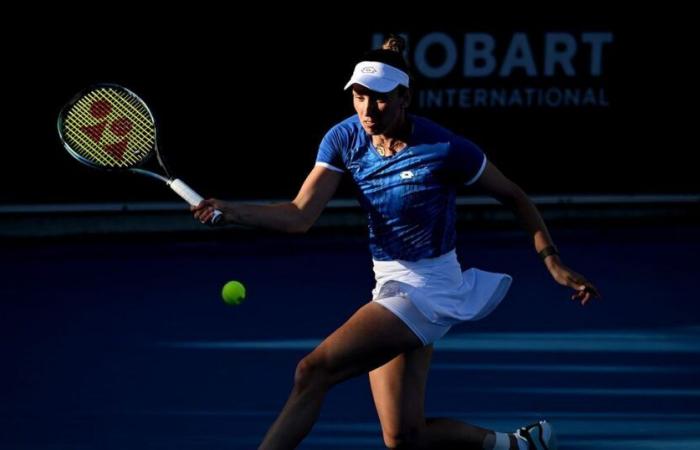 Two-time champ Mertens reaches fourth Hobart final; to face Kessler