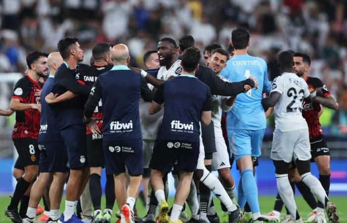 Tensions mount as Mallorca’s Dani Rodríguez sends message to Real Madrid star after Super Cup clash