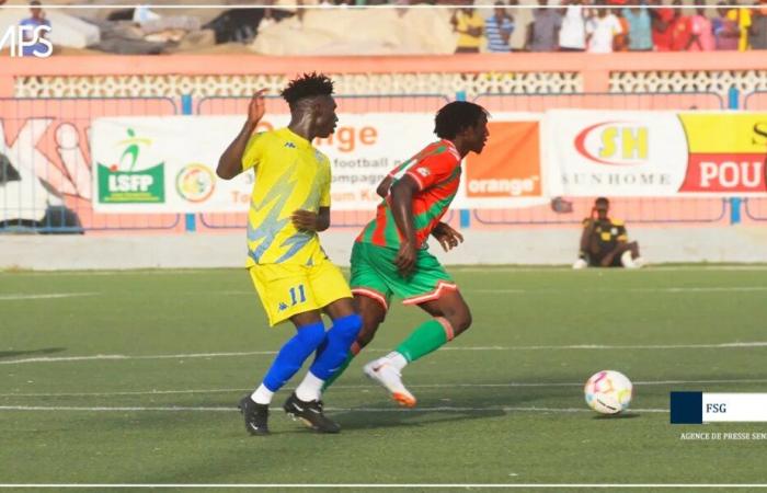 Duel between US Gorée and Teungueth FC during the 11th day