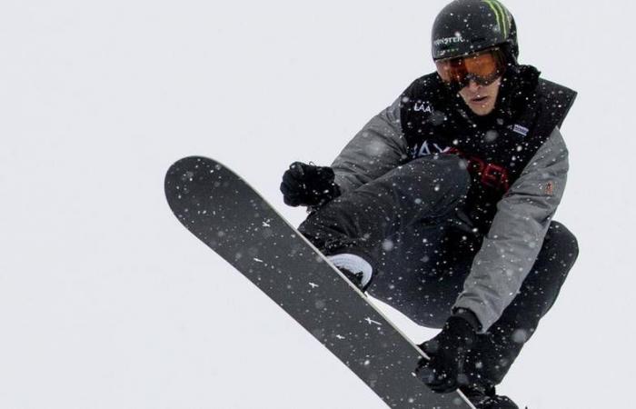 Olympic half-pipe champion in 2014, Yuri Podladtchikov is also coming out of retirement