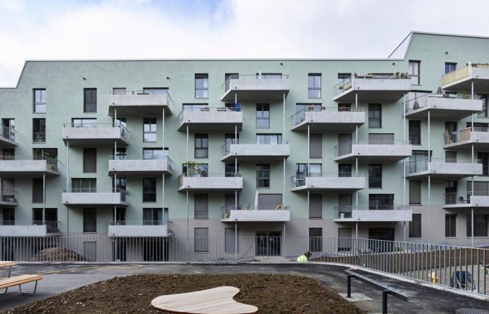 Common laundry rooms, between neighborhood tensions and social ties