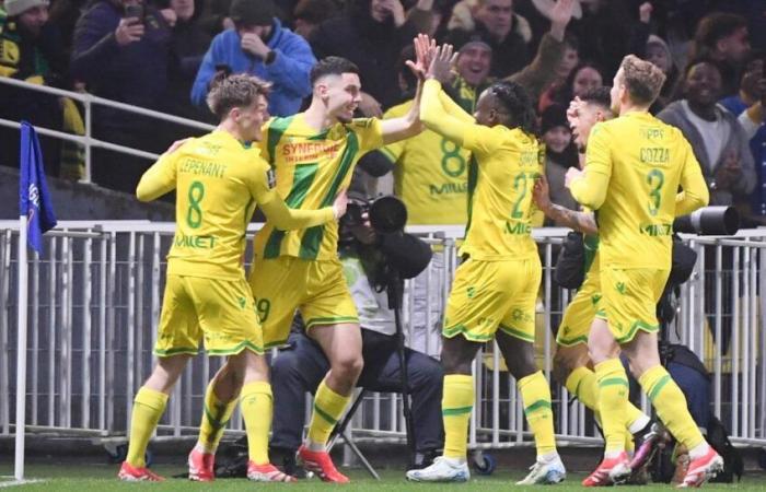 Nantes takes on Monaco in a crazy match