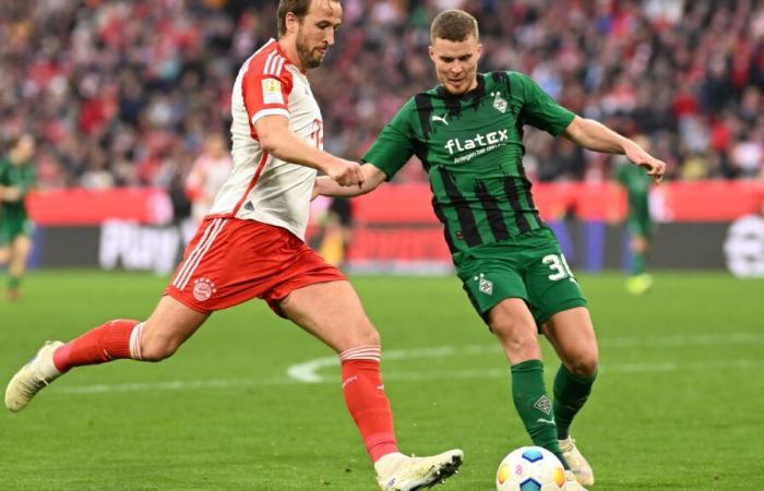 Gladbach vs. FC Bayern Munich live on free TV today: Who is showing/broadcasting the top Bundesliga game on TV and live stream?