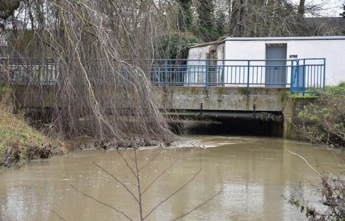 Impassable, the Jean-Bruck stadium in Dreux temporarily closes its doors