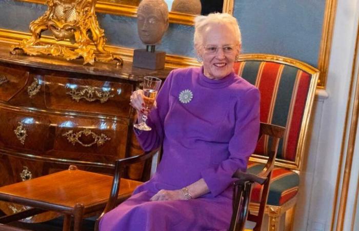 Queen Margrethe extends the holiday spirit for her patronages at the Christian IX Palace