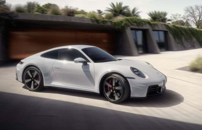 Porsche 911 Carrera S, with 480 hp and new equipment