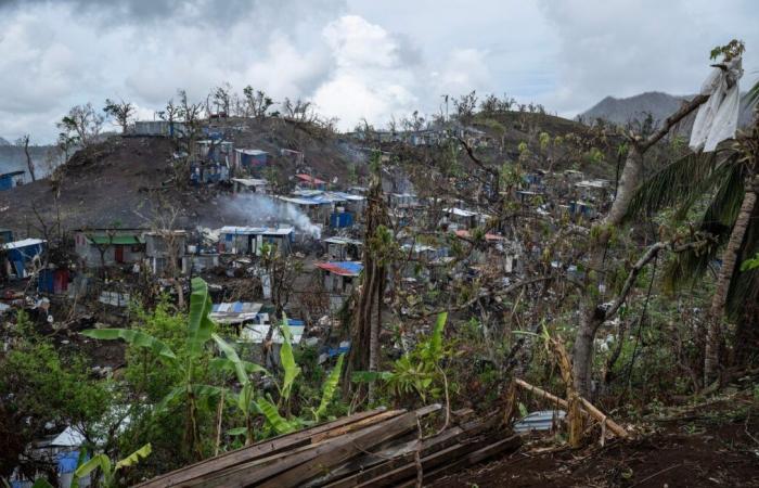 As cyclone Dikeledi approaches, the island once again placed on orange alert