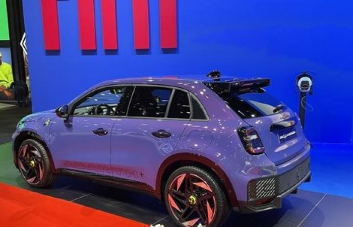 The Abarth 600e live from the Brussels Motor Show