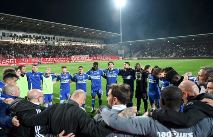 LIVE – Ligue 2 (J18): Bastia clearly leads against Ajaccio, Grenoble opens the scoring just before the break in Caen, no goal yet between Paris FC and Amiens!