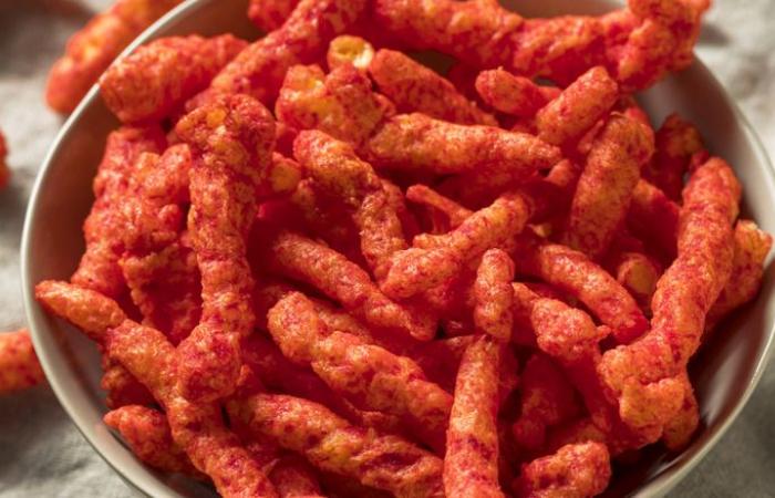 Spicy Cheetos and pickles: the surprising snack to enjoy for game day!