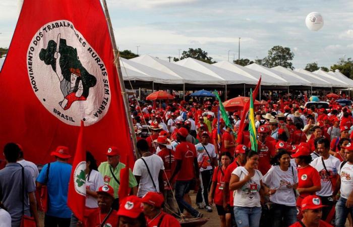 Brazil: Two landless movement activists shot dead