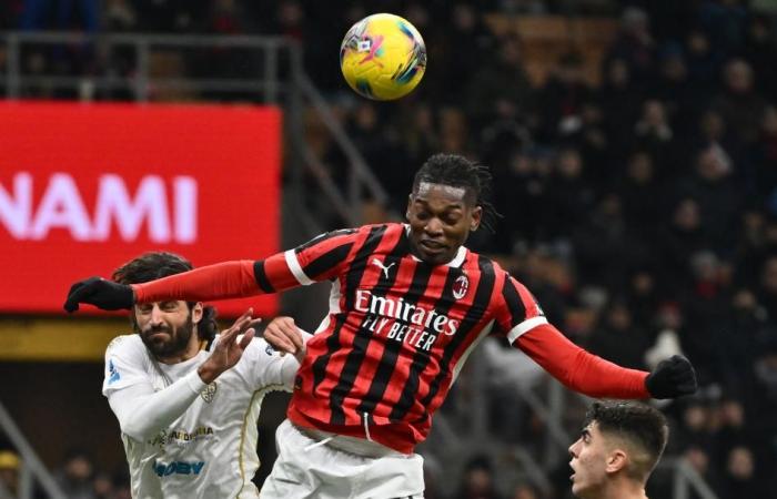 Serie A football match: AC Milan vs. Cagliari-Xinhua