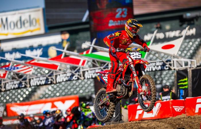 250 OVERALL QUALIFYING RESULTS // 2025 ANAHEIM 1 SUPERCROSS (UPDATE)