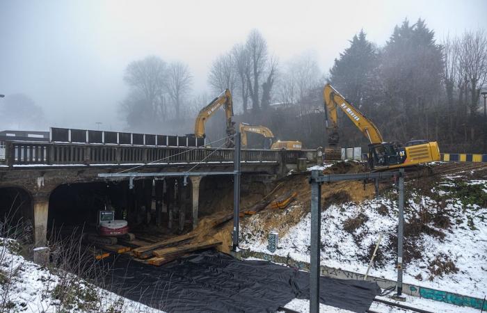 Spectacular Infrabel operation: the almost century-old Carsoel bridge in Uccle is destroyed