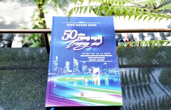 Musician Dinh Quang Minh launches book “50 Years of Brilliant History”