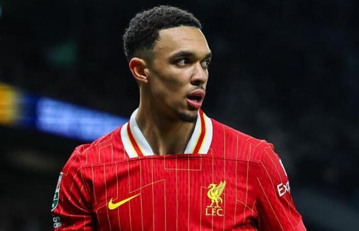 Slot comes to the aid of Alexander-Arnold