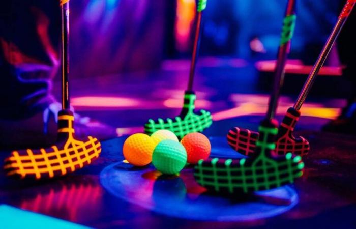 A fluorescent mini golf course is coming to the capital