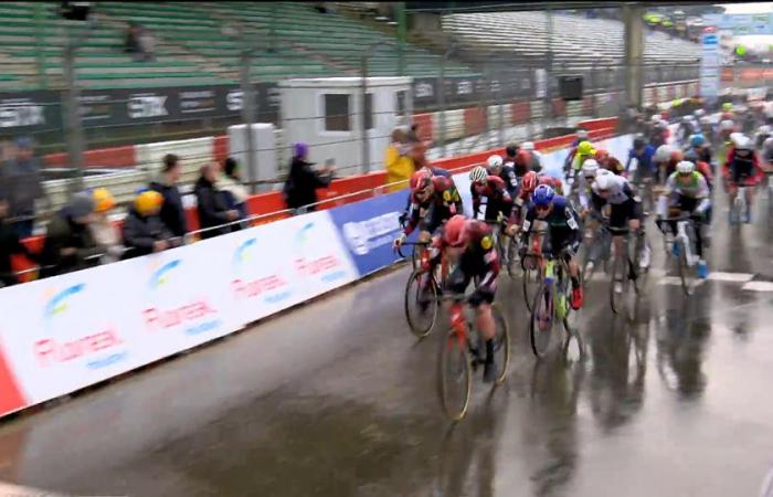 Aaron Dockx sprints to the Belgian U23 title, an unlucky day for European champion Jente Michels