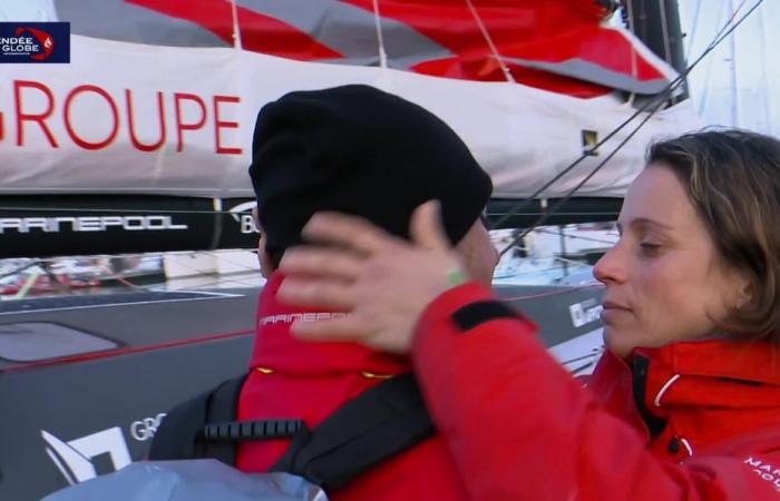 Vendée Globe. “Woman, mother and wife, without possible communication?” How to deal with the absence of skippers in the race?