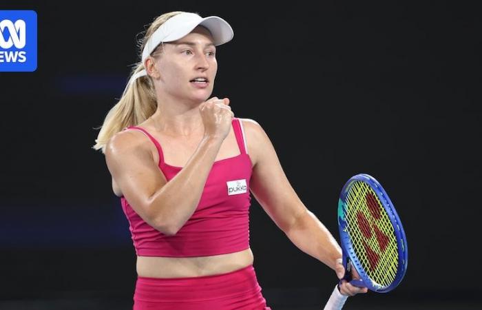 Australian Open live: Defending champ Aryna Sabalenka wins through, Adam Walton leads