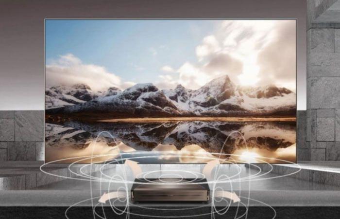 the new benchmark for ultra short throw video projectors?