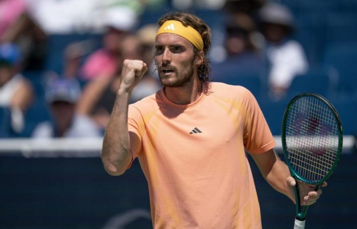 Stefanos Tsitsipas Withdraws from Australian Open Doubles: All Eyes on Singles Redemption