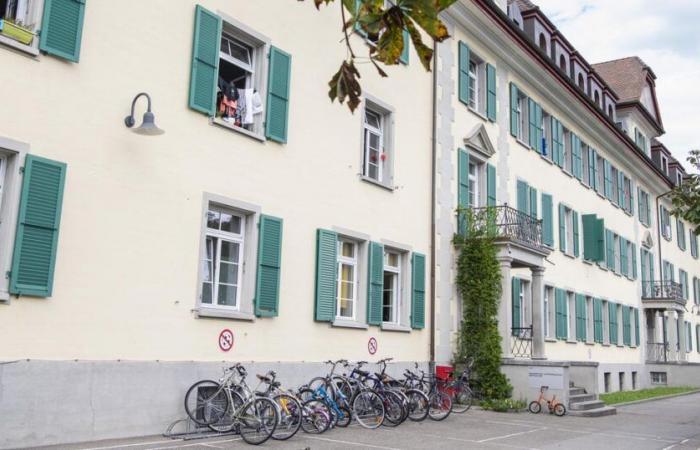 Asylum system risks collapsing, warns Association of Swiss Municipalities – rts.ch