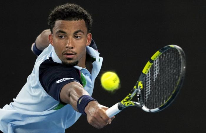 N.2 in French tennis, Arthur Fils struggles but qualifies for the 2nd round