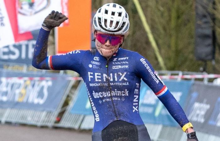 Pieterse is supreme in the mud and becomes Dutch cyclo-cross champion