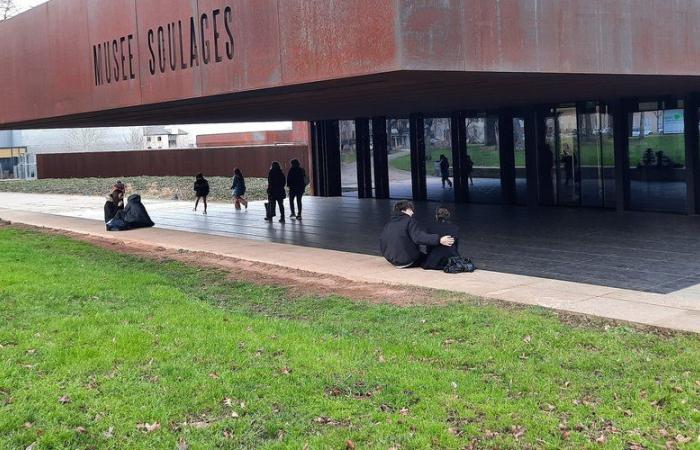 The Univers S competition, from the Soulages museum and the Department, is open until January 24