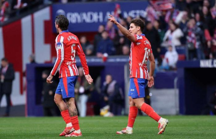 Julian Alvarez sent Atletico Madrid top after a hard-earned victory over Osasuna