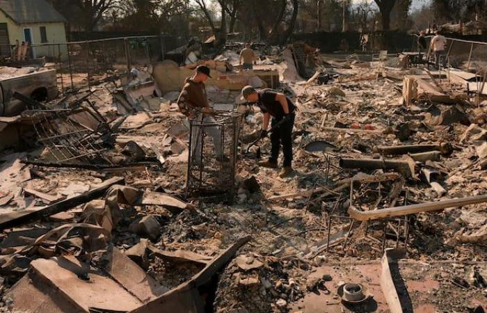 Sixteen victims counted in Los Angeles wildfires