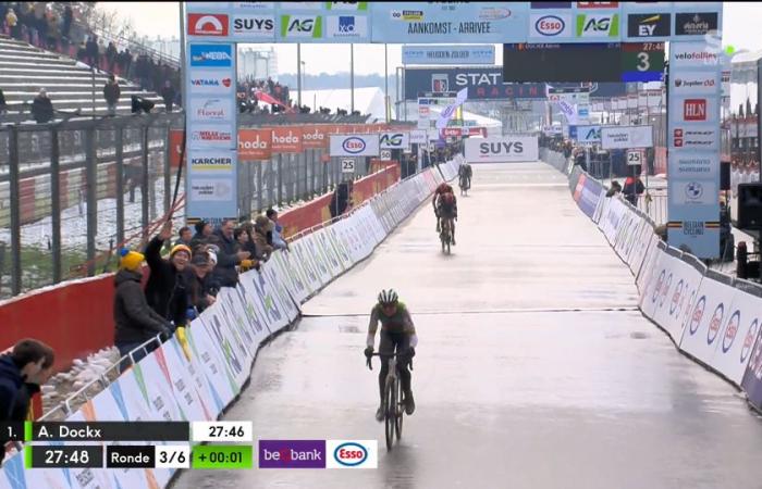 Aaron Dockx sprints to the Belgian U23 title, an unlucky day for European champion Jente Michels