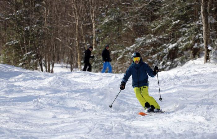 MONT SUTTON, Ski from Tuesday to Thursday at a low price ($49) from January 14 to February 13