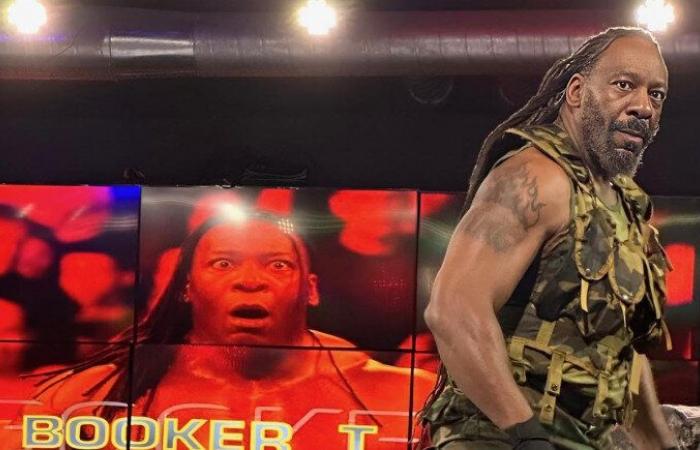 WWE Hall of Famer wrestles singles match for the first time since 2019