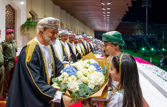 The Sultan of Oman celebrates his 5 years of reign by increasing social assistance