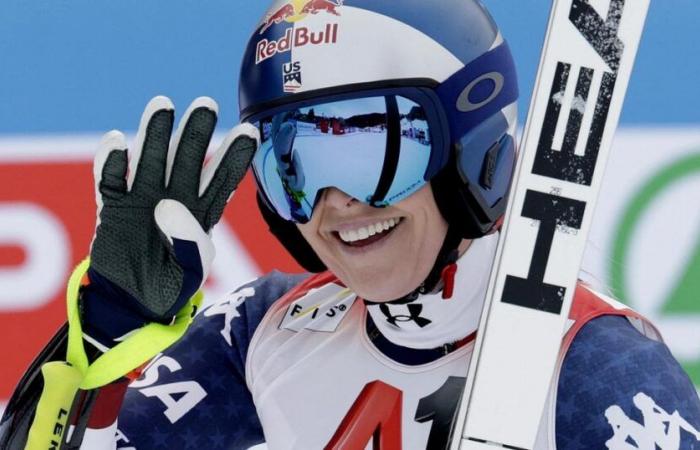 incredible Lindsey Vonn, at the foot of the podium of the Super G in Sankt Anton