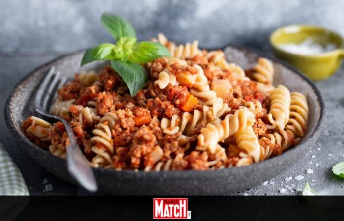 Here is the ingredient you should add to your Bolognese sauce to do like the Italians