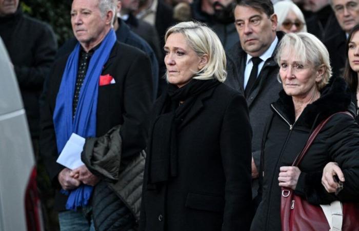 Marine Le Pen says she will “never forgive” herself for excluding her father from the National Front