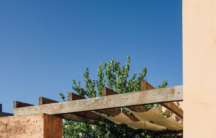 A house designed for two artists in Alentejo