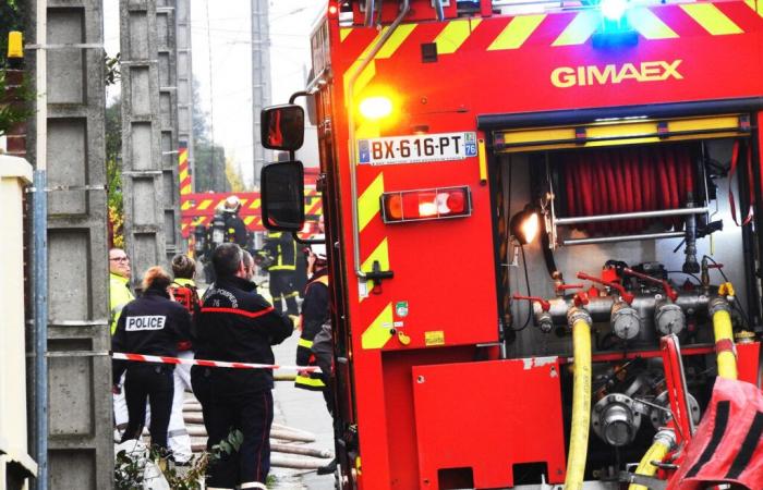 Near Marseille. A house explodes, seven people were inside