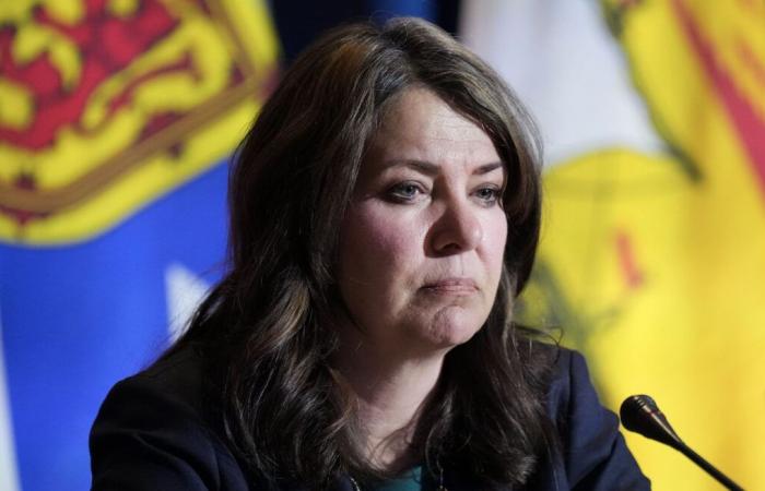 Alberta Premier Danielle Smith fears crisis of national unity