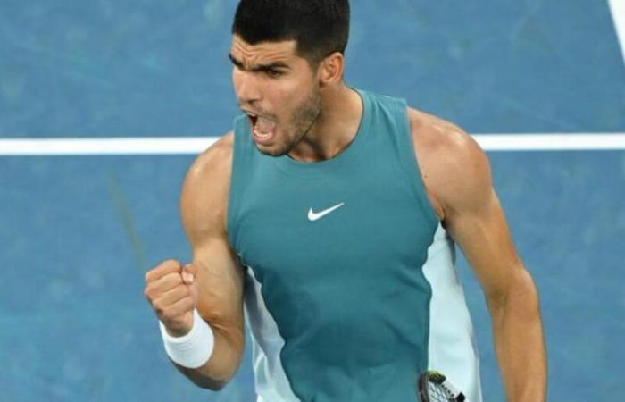 Alcaraz sweeps the strange debut at the Australian Open