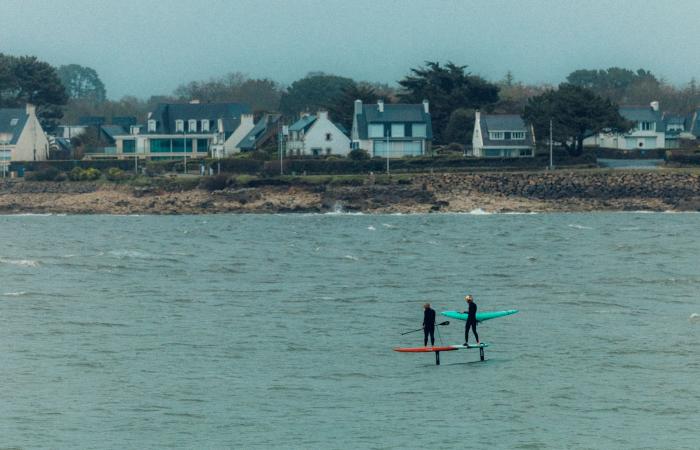 Finistère, its lighthouses and its spots with Maxime Chabloz