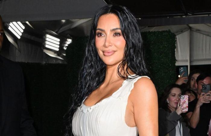 Kim Kardashian, overconsumer of water, pleads for a pay increase for prisoner firefighters who rescue fire victims