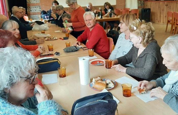 Cornebarrieu. Two associations gathered to taste the cake