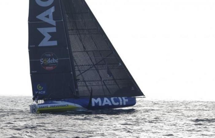 Charlie Dalin less than 100 miles from the finish of the Vendée Globe as of Monday 11 p.m.