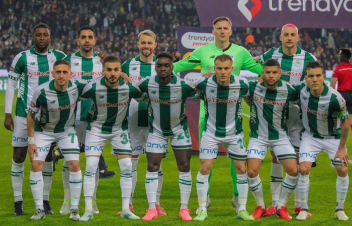 Yusuf Erdoğan from Konyaspor talked about the dialogue with the referee! “I’m sorry I couldn’t play, I missed the position”