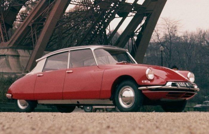 These 10 cars that remained in a brand's catalog for up to 65 years!