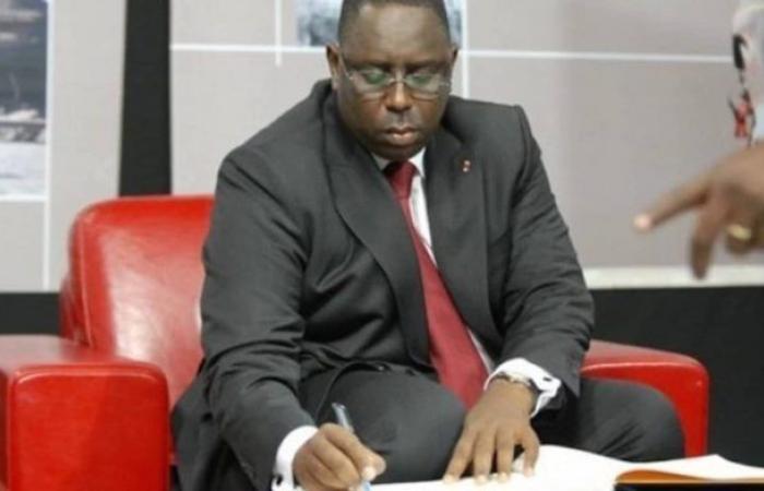 Macky Sall goes into business and creates his own company